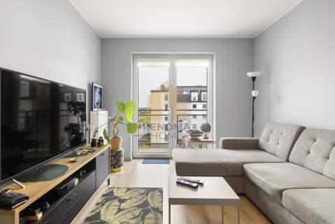 Dwa pokoje 47m2 oddzielna kuchnia balkon