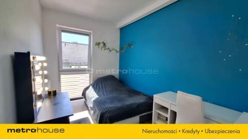 NOWOCZESNY DOM Z OGRODEM 80 m 3 SYPIALNIE