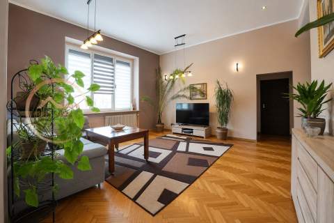 3 pokoje,105m ,1piętro,balkon Dzielnica Muzyczna
