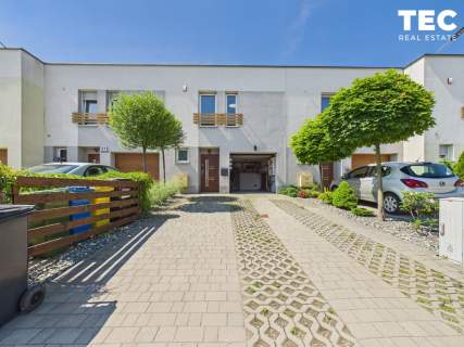 Nowoczesny dom kameralne osiedle top standard