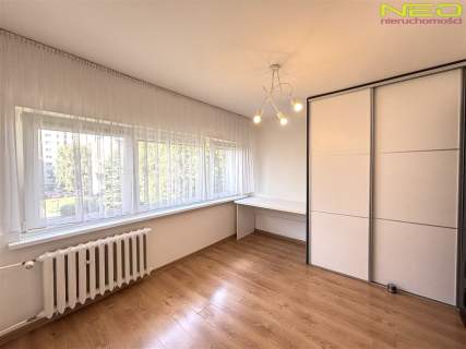 2 pokoje balkon zamykany parking