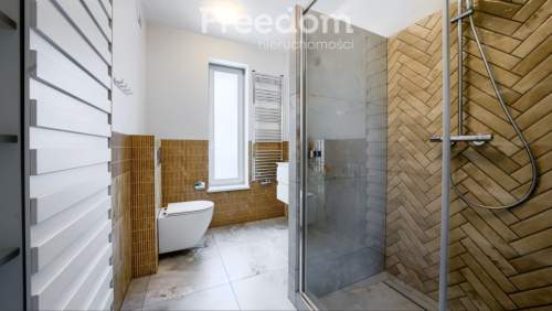 Apartament ze Spa, Garażem przy Promenadzie.