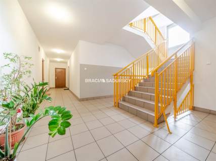 Kawalerka balkon jasna kuchnia os. Akademickie