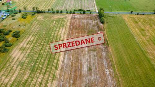 Działka budowlana w Jezierzanach 856 m2 na sprzed