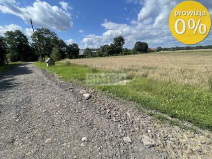 Dostęp do stawu ok 20m,zielony zagajnik .Tułowice