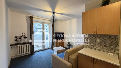 Kawalerka z balkonem-Gdynia Działki Leśne