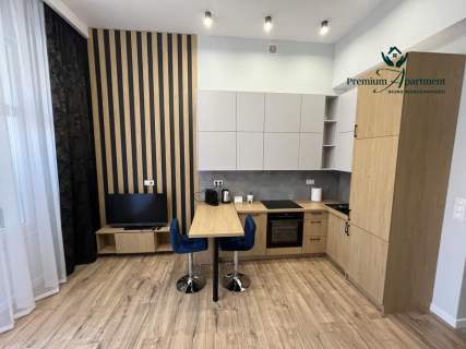 Wynajem/Ekskluzywna kawalerka typu studio/parking