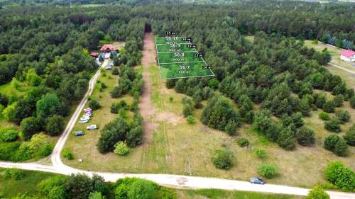 Działki budowlane przy lesie