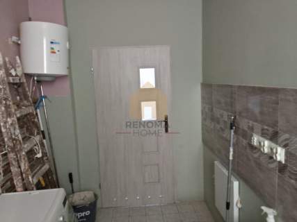 Mieszkanie/1 piętro/balkon