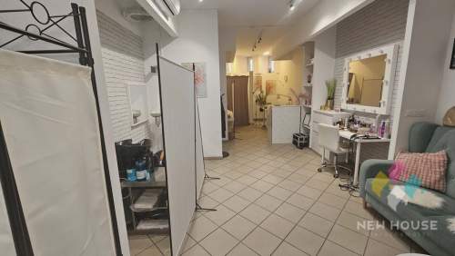 Lokal 30 m2, pod działalność usł. -handl. I piętro