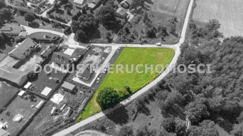 Działka w Jaroszkach