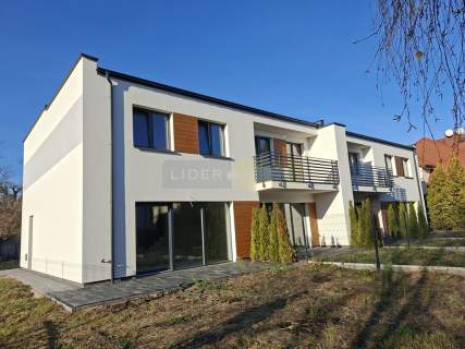 OSTATNI SEGMENT CENTRUM ŁOMIANEK 