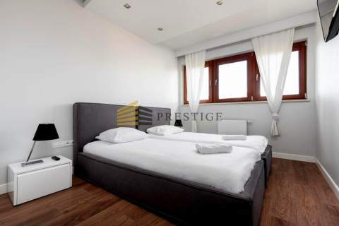 Luksusowy nowoczesny apartament 72 m2 na wynajem 