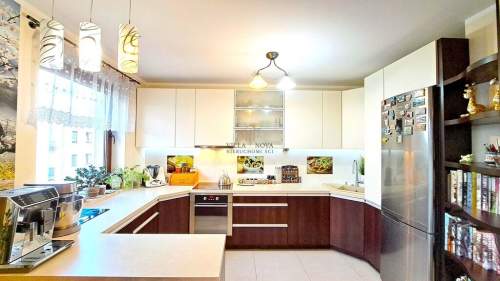 Schuberta 3M Ostatnie piętro Balkon Garaż
