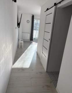 2 pokoje balkon parking komórka od zaraz