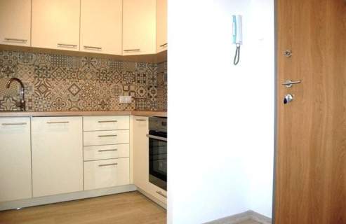 Kawalerka - Sokratesa 11B Metro, balkon, 32 m