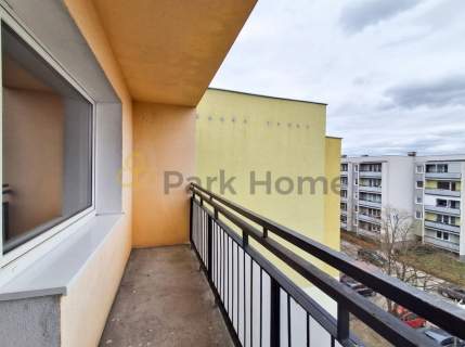 4 pokojowe mieszkanie z balkonem 