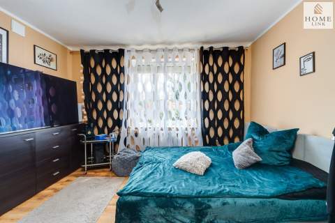 3-pokojowy bliźniak z dużym salonem.