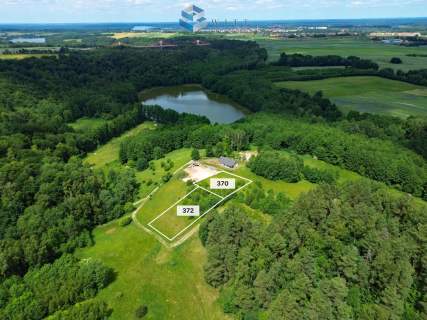 Widokowe działki nad Jeziorem otoczone lasem