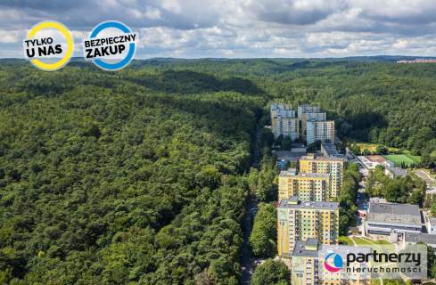 Balkon od południa Widok na las Dwustronne