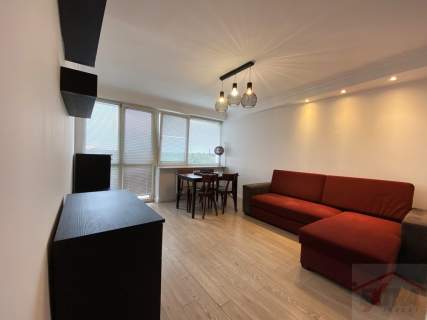 3 pokoje, balkon z widokiem na zieleń i miasto