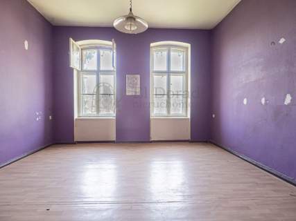 3-pokojowe mieszkanie w zadbanej kamienicy Centrum