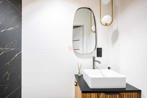 4-pokojowy apartament z balkonem 