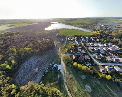 Działka w Manieczkach, os. Słowiańskie w trakcie WZ