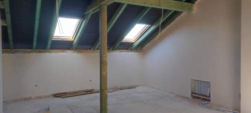 Segment Skrajny Szamocin, Las , 5 pok. , 150 m2, garaż .