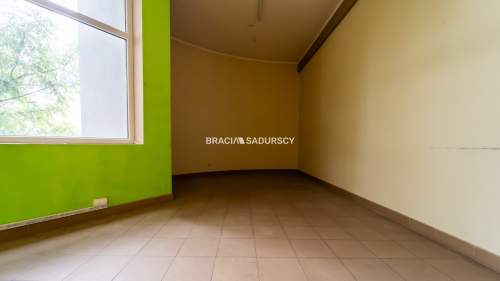 Lokal przy placu Bieńczyckim, Kraków Bieńczyce