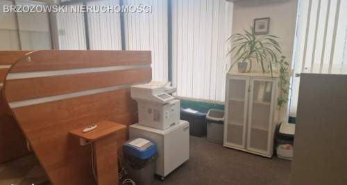 Ursynów, 104 m2, 2000 r., usługowy biurowy