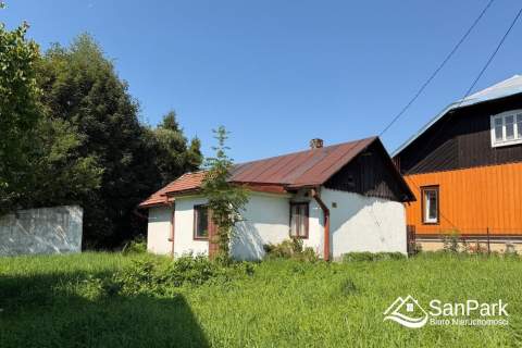 Bieszczady Ustrzyki Dolne działka w centrum miasta