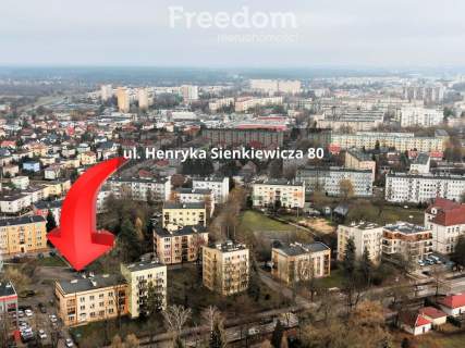 Na sprzedaż 41 m w ścisłym centrum Ostrowca
