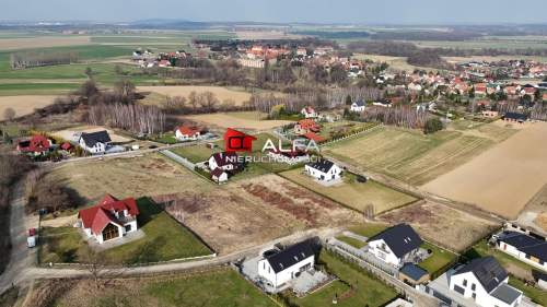 Działka budowlana w Wierzbnej