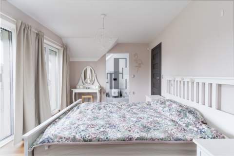 Dom wolnostojący 186 m2 na dużej działce 1603 m2