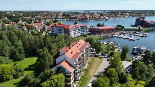 Apartament w Mikołajkach miejsce postojowe w cenie