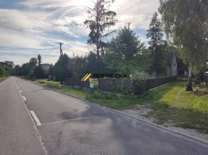 Dom Wał-Ruda, z własnym lasem 0,68 ha.