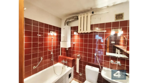 Przestronny szeregowiec z dużą działką