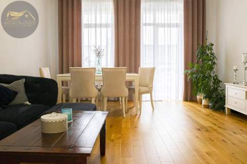 106m2 po remoncie 2 balkony w Centrum