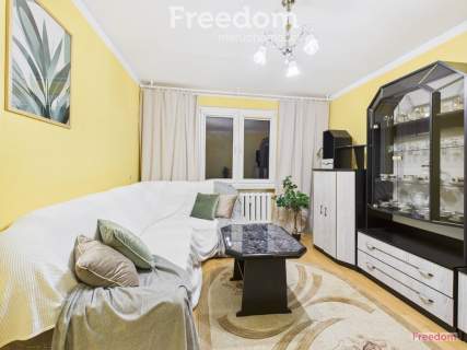 Mieszkanie 3 pok balkon piwnica garaż