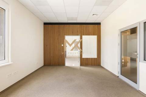 Hale/Magazyny/ Biura/Plac manewrowy - PRODUKCJA