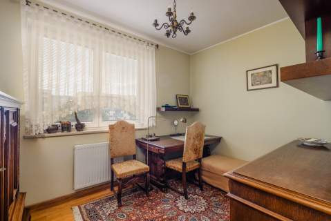 WIDOK NA ZIELEŃ 20 M2 KOMÓRKA CISZA SPOKÓJ