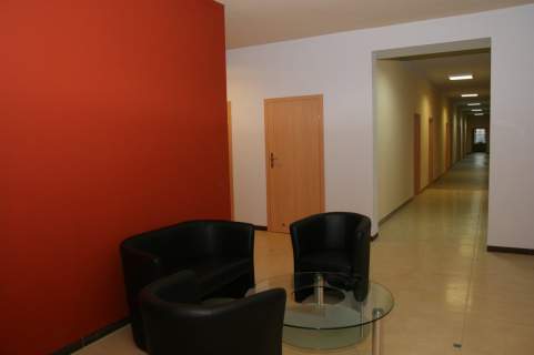 Biuro 22m2 Radom Gazowa. Parking, Media, Klima