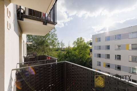 Studio z balkonem Niski czynsz Apartamentowiec