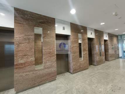 Ochota biurko w coworkingu do wynajęcia