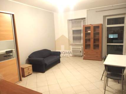 2 pokoje 80m2 z balkonem w kamienicy.
