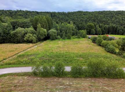 Działka budowlana pod lasem 1730m2, WZ, prąd