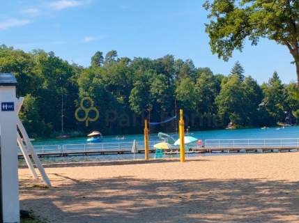 Apartament na zamkniętym ośrodku przy plaży