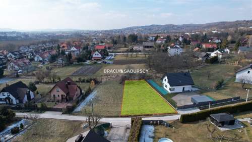 Działka z widokiem na Bramę Bolechowicką