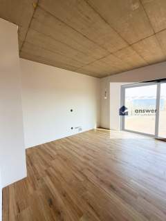 Nowoczesny dom z ogrodem i garażem Osiek